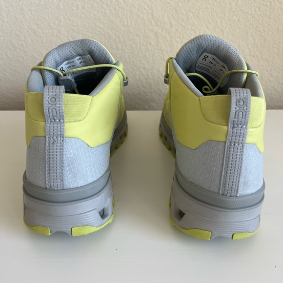 On Running Cloudtrax Waterproof Hiking Shoes Women’s 8 Gray Yellow - Picture 7 of 10